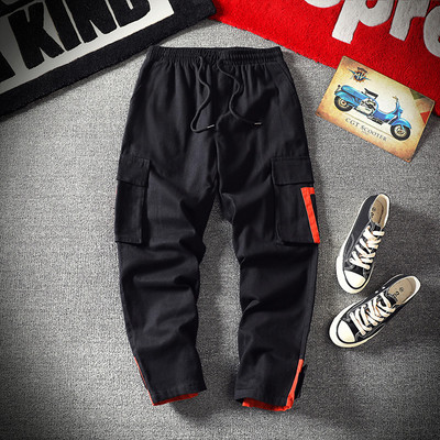 Férfi nadrág három színben nyakkendővel és zsebbel