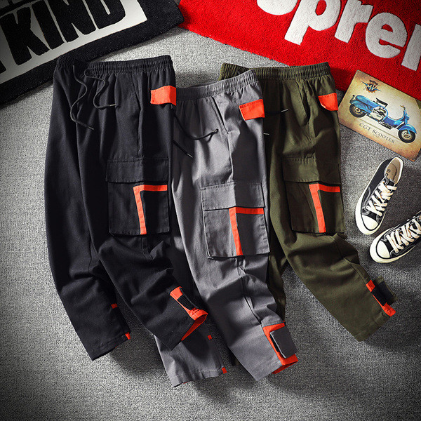 Férfi nadrág három színben nyakkendővel és zsebbel