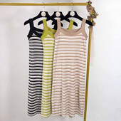 Rochie lunga cu bretele subtiri din tricot