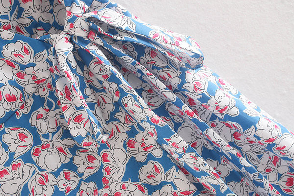 Rochie de dama model nou cu decolteu in V si maneci 3/4