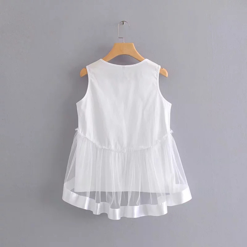 Maieu de damă cu element din tul de culoare albă