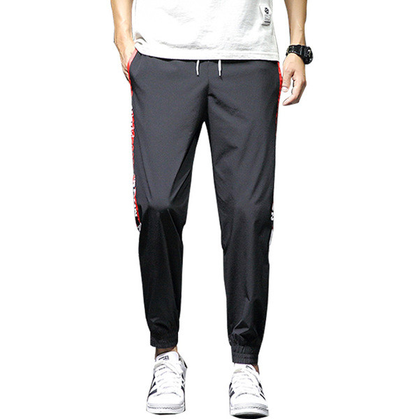 Pantaloni sport și casual pentru bărbați în gri și negru