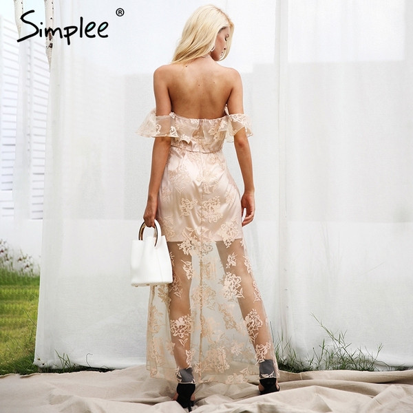 Stílusos női ruha csipkével és rövid ujjú bézs színben