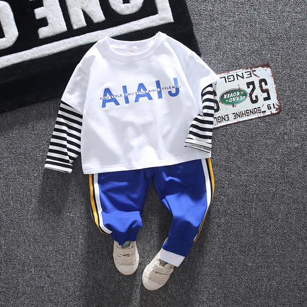 Set modern pentru copii din doua piese pentru baieti