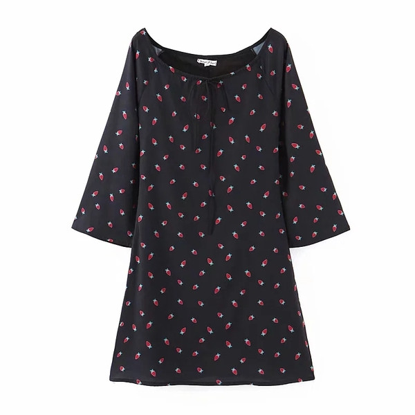 Rochie casual de dama cu decolteu O si model in alb si negru