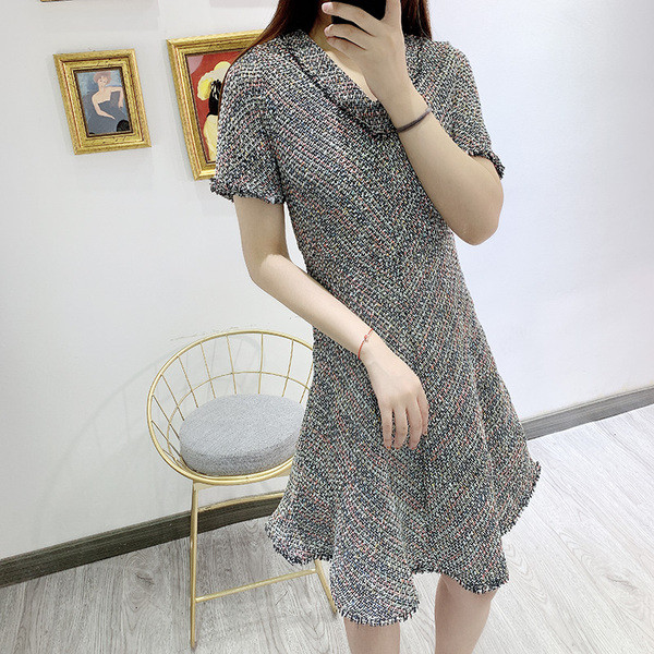 Rochie de dama cu maneca scurta - model nou