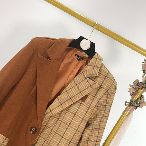 Női hosszú ujjú kabát barna színben