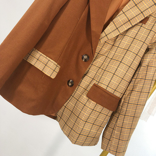 Női hosszú ujjú kabát barna színben