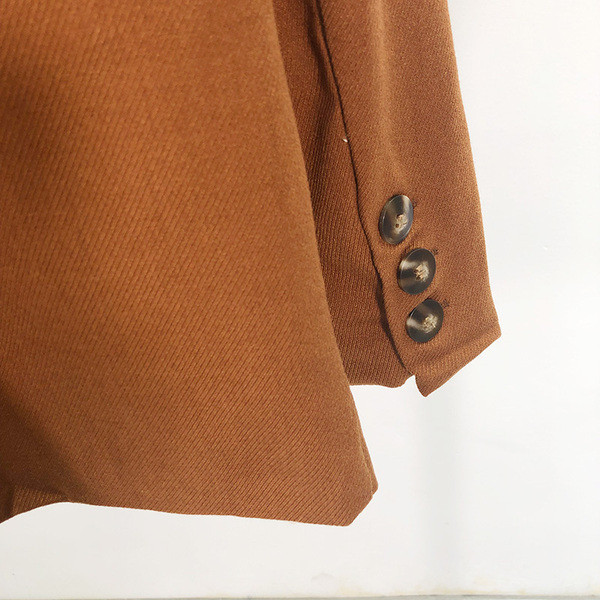 Női hosszú ujjú kabát barna színben