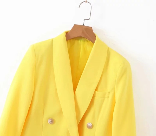 Geaca eleganta de dama cu inchidere dubla de culoare galbena