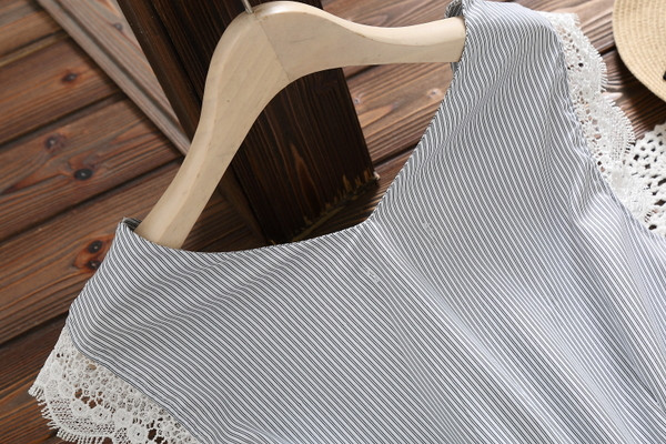 Rochie moderna de dama - model croiat cu talie elastica