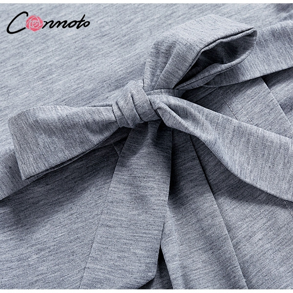 Alkalmi női ruha rövid ujjú, szürke O-nyakkal