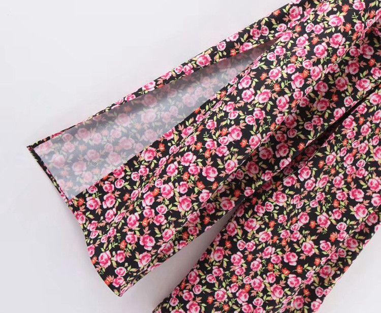 Salopeta lunga cu bretele subtiri cu model floral