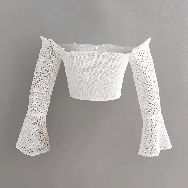 Bluza dama - model scurt in culoarea alba