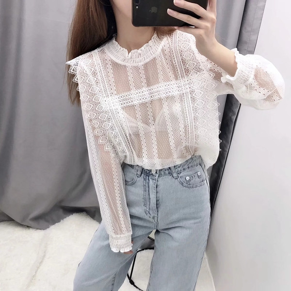 Cămașă modernă de damă transparentă cu mâneci lungi în culoarea albă