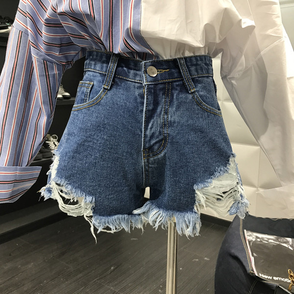 Pantaloni scurți din denim cu motive rupte și talie înaltă în două culori