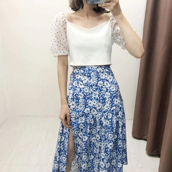 Modern női blúz tüll ujjú fehér színben