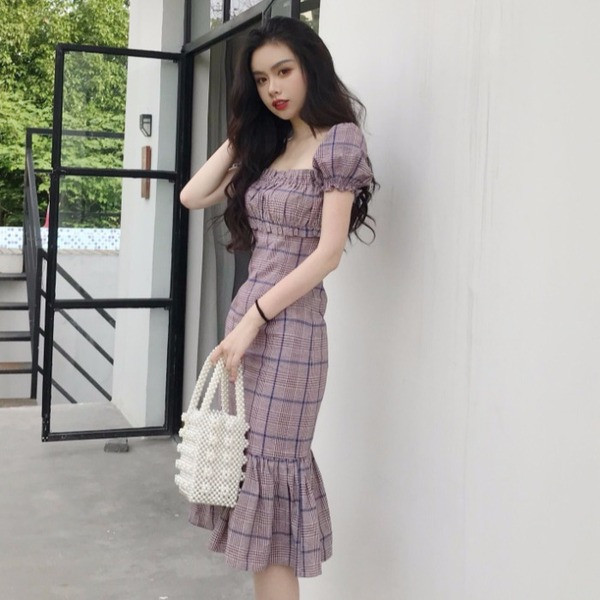 Rochie de dama de culoare violet cu maneci scurte