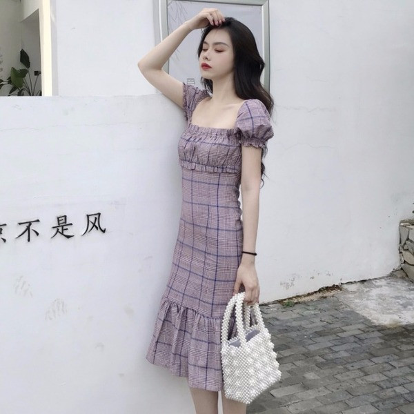 Rochie de dama de culoare violet cu maneci scurte