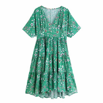 Modern aszimmetrikus női ruha zöld színben