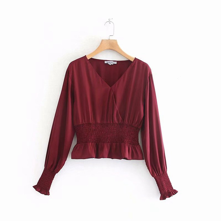 Bluza de dama cu elastic in talie si maneci