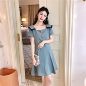 Modern női ruha két színben - szabású modell