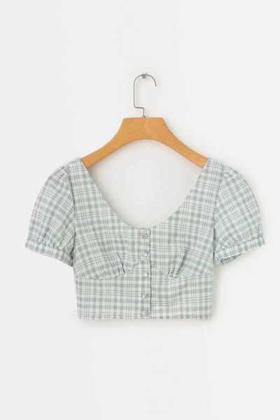 Új modell női blúz rövid ujjal és gombokkal