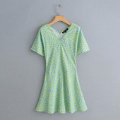 Zöld színű, rövid ujjú női ruha