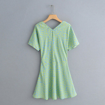 Zöld színű, rövid ujjú női ruha