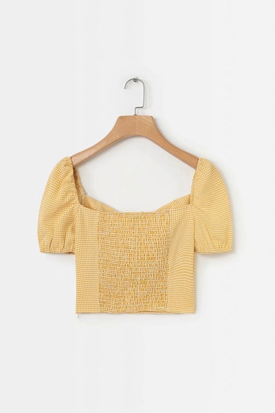 Bluză casual de damă cu decolteu pătrat de culoare galbenă