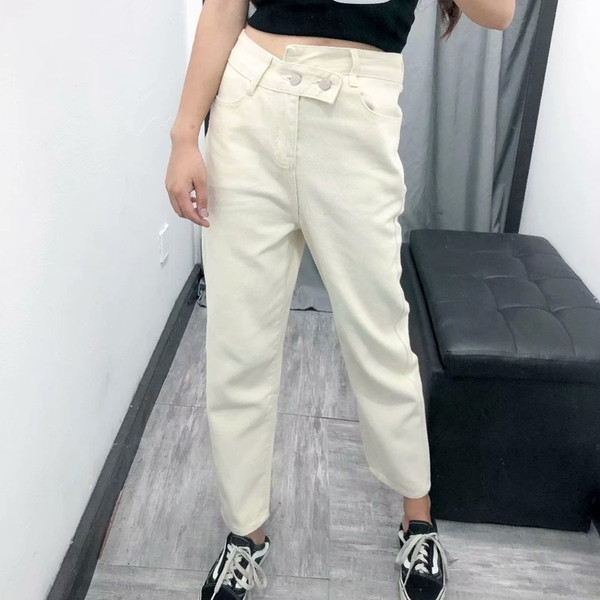 Női farmer 9/10 hosszúságú fehér és fekete színben