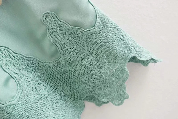 Rochie de dama cu decolteu in culoarea verde