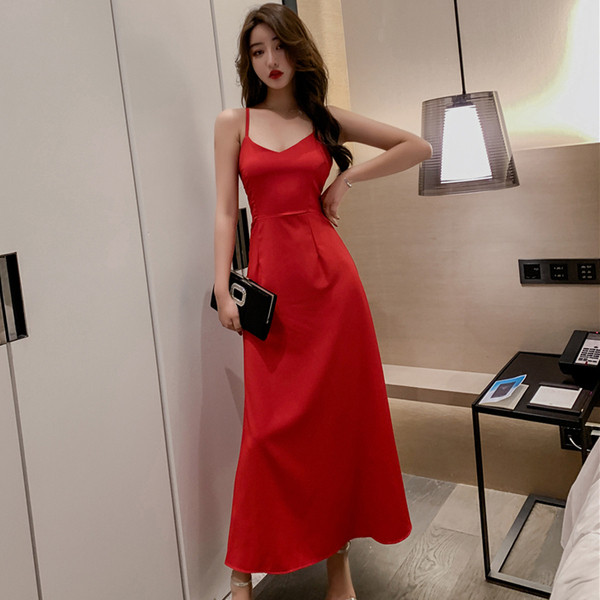 Stílusos női ruha három színben - szabású modell