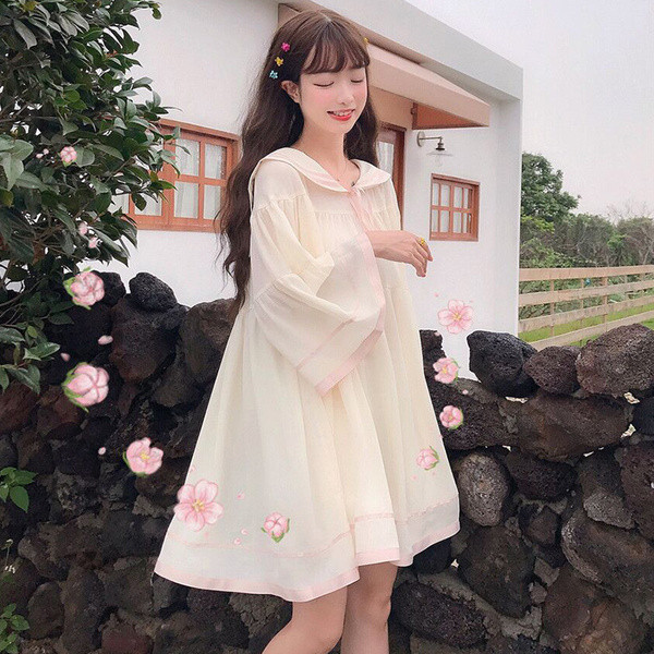 Rochie de dama moderna - model croiat in culoare deschisa