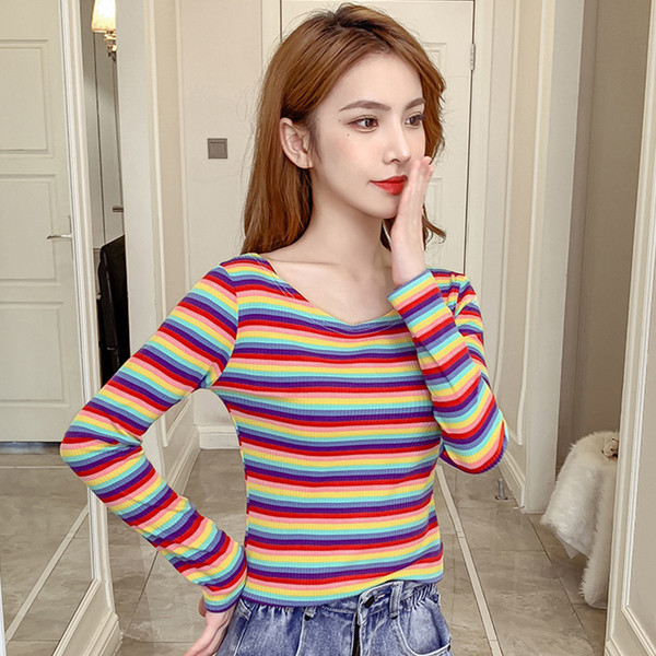 Bluză de damă colorată cu mâneci lungi și cravate