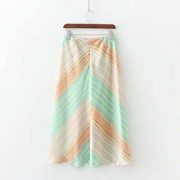 Női színes szoknya magas derékkal - szabású modellel