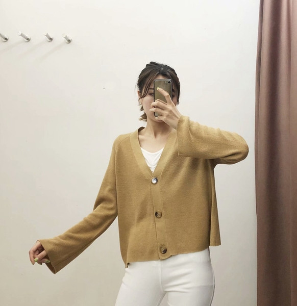 Női kardigán széles ujjú barna színben