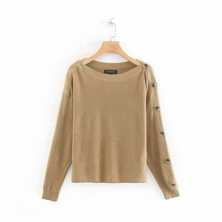 Női pulóver barna gombokkal