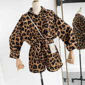 Set de dama modern din doua parti cu model leopard in doua culori