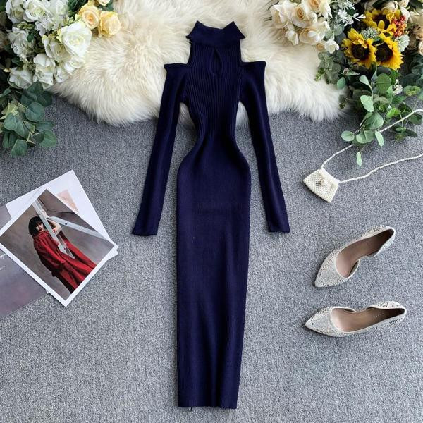 Rochie lunga de dama Model slim cu umerii goi in mai multe culori