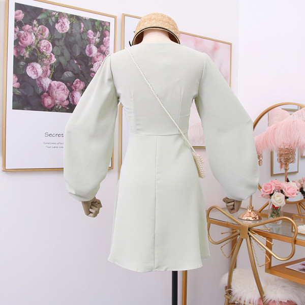 Modern női ruha széles ujjal, három színben