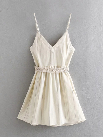 Rochie casual de dama cu bretele subtiri si nasturi in bej