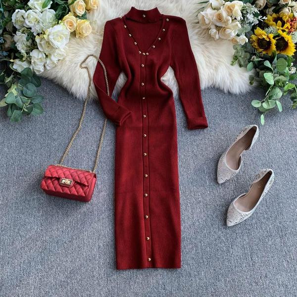 Rochie moderna de dama lunga cu elemente metalice in mai multe culori