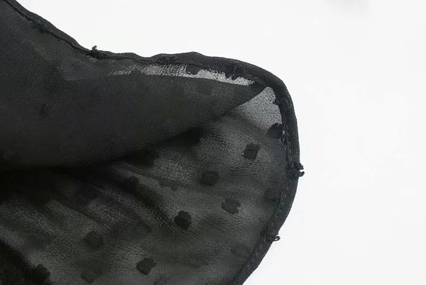 Rochie de dama model nou cu puncte in negru