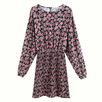 Modern női ruha virágos motívumokkal, hosszú ujjal