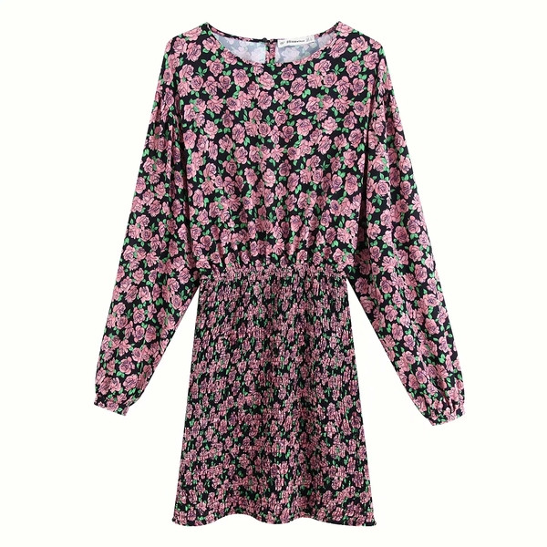 Modern női ruha virágos motívumokkal, hosszú ujjal