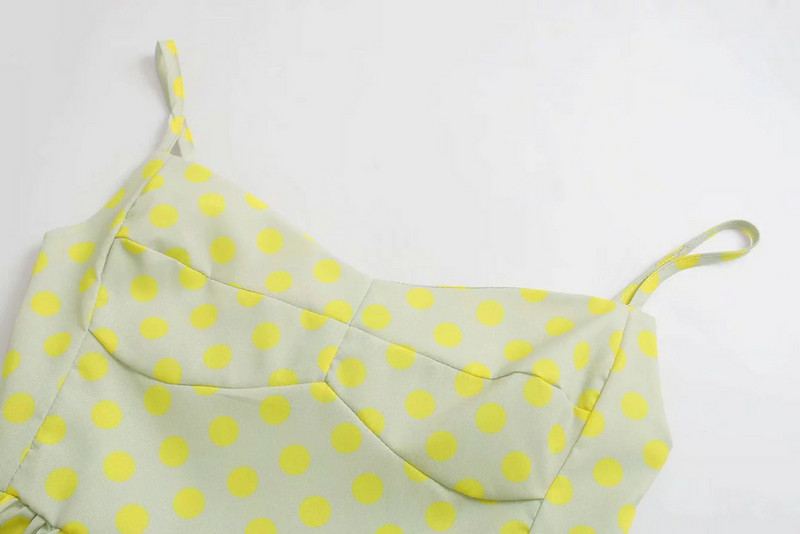 Maieu de dama cu bretele subtiri - model scurt