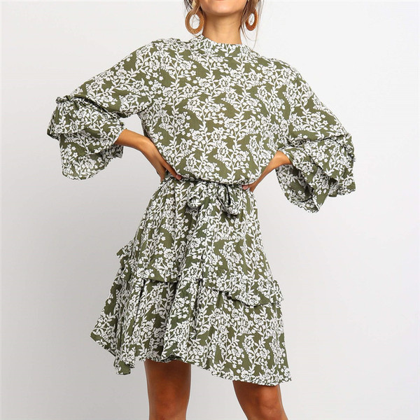 Rochie modernă de damă cu legături în talie în verde