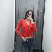 Vékony kötésből készült női kardigán - piros és zöld