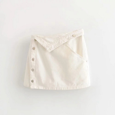 Új modell modern női szoknya fehér és fekete színben